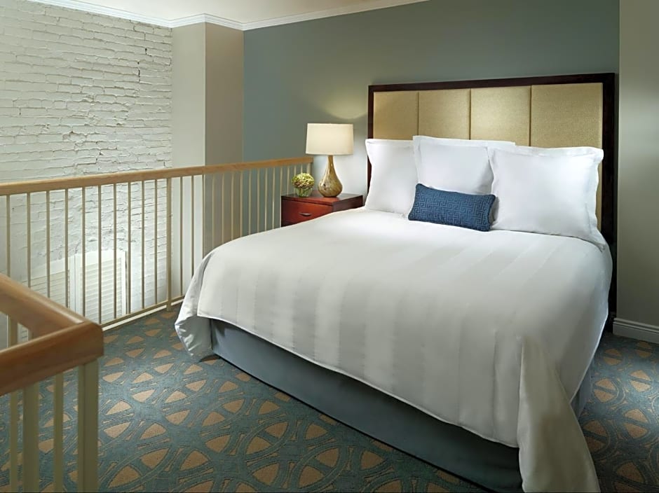 Omni Riverfront New Orleans