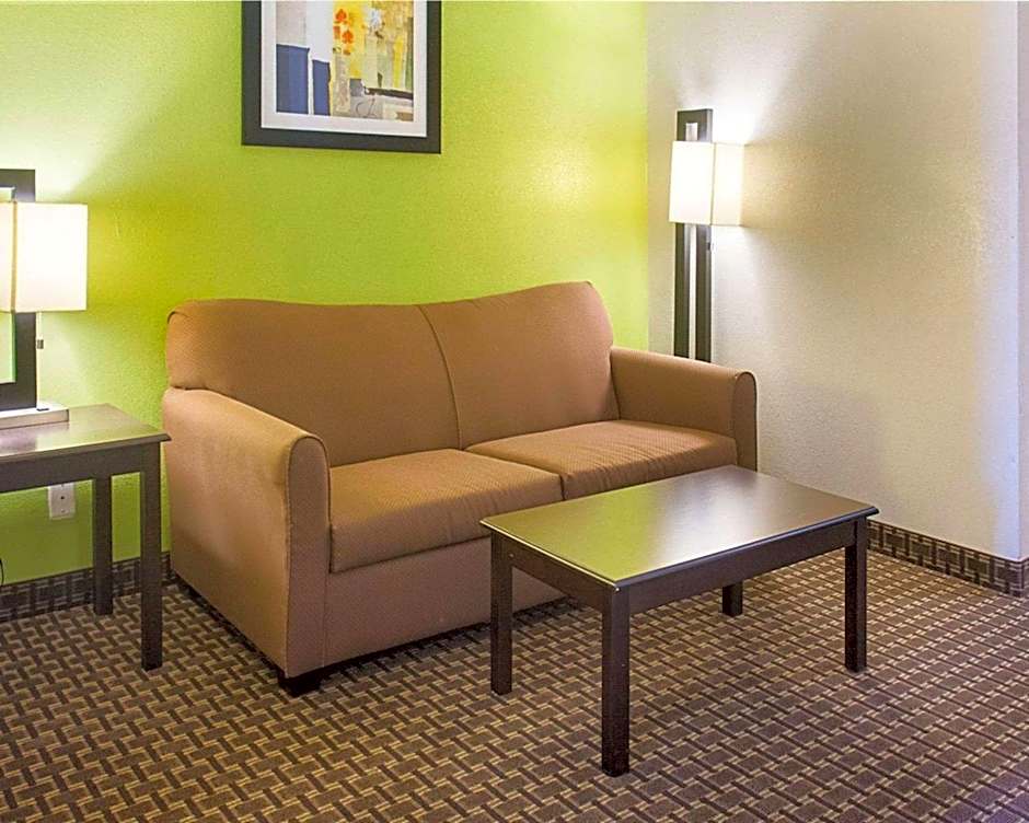 Quality Inn & Suites Quantico