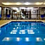 Holiday Inn Express Hotel & Suites Meadowlands Area