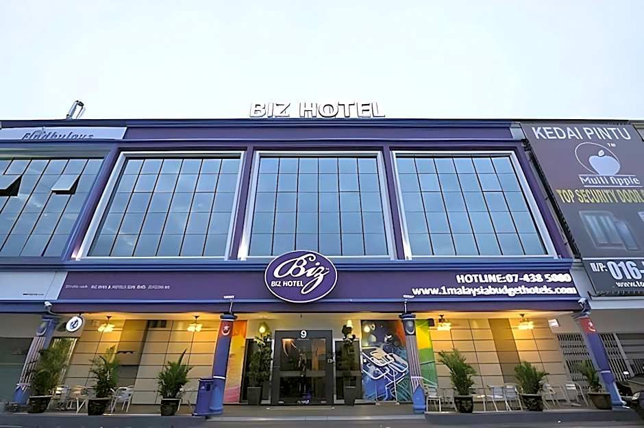 BIZ HOTEL