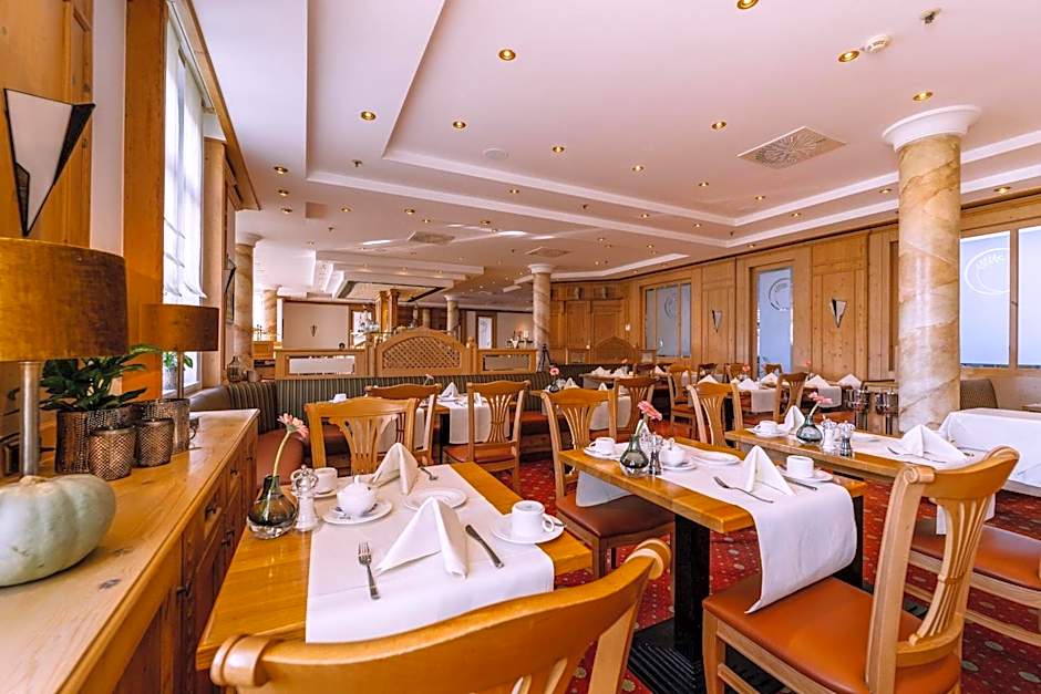 Atomis Hotel Munich Airport by Mercure