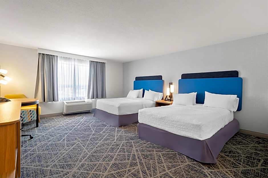 Hampton Inn & Suites New Castle