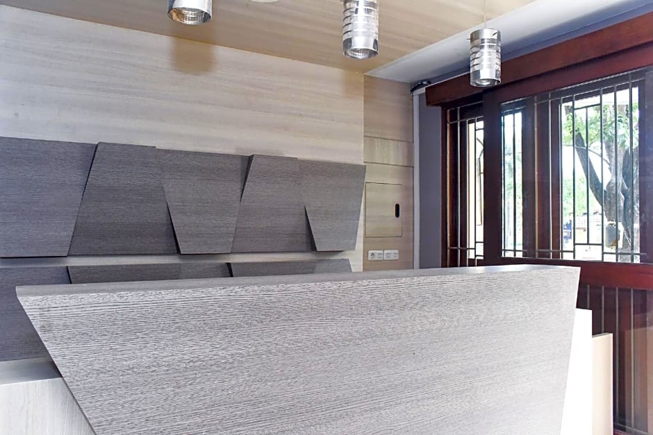 RedDoorz near Stasiun TVRI Surabaya 2