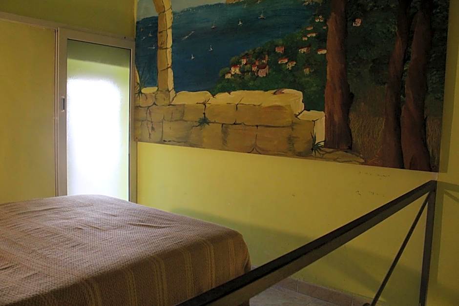 Naples Pizza Hostel