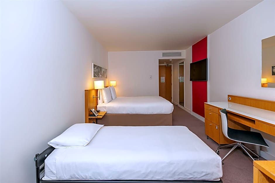 DoubleTree By Hilton Hotel Tower Of London, London, Uk