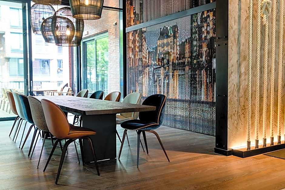 Motel One Hamburg-Fleetinsel