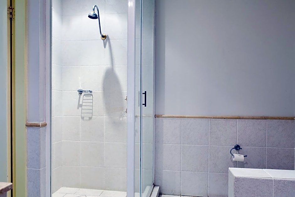 The Quarters, Ascend Hotel Collection