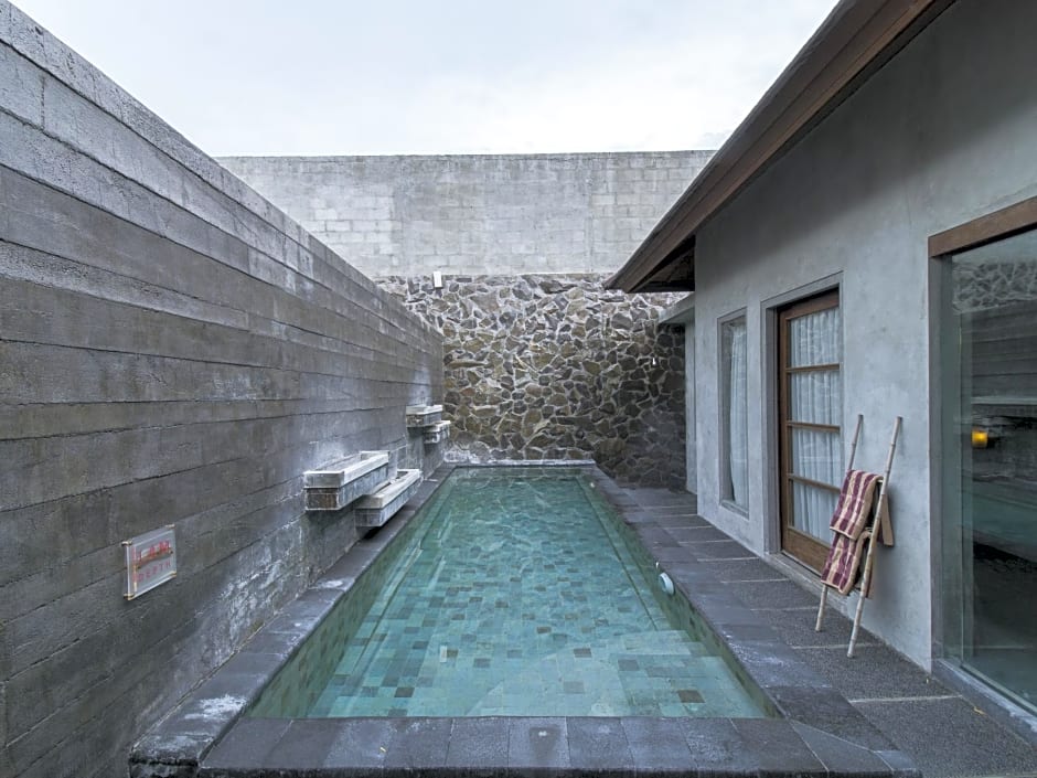 Bracha Villas