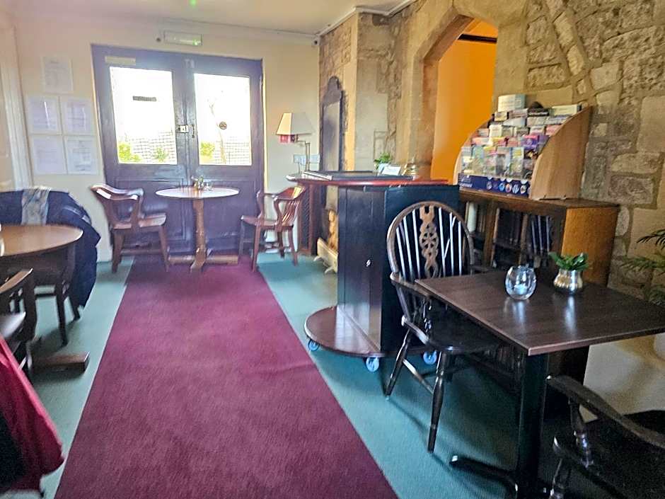 Schoolhouse Restaurant and Hotel