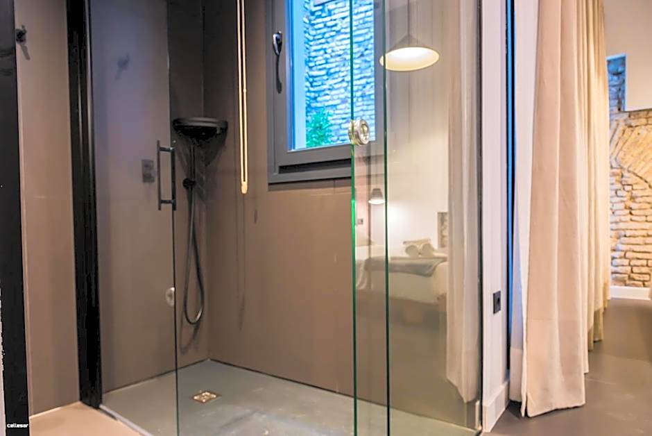 Welldone Quality - Crystal pool