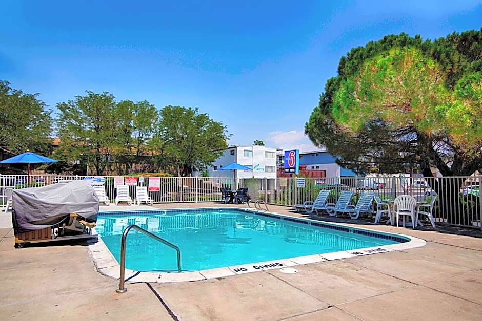 Motel 6-Reno, NV - West