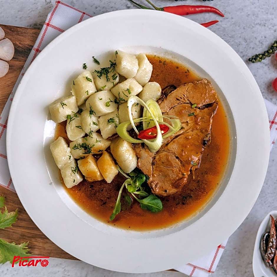 Hotel Picaro Żarska Wieś Południe A4 kierunek Polska