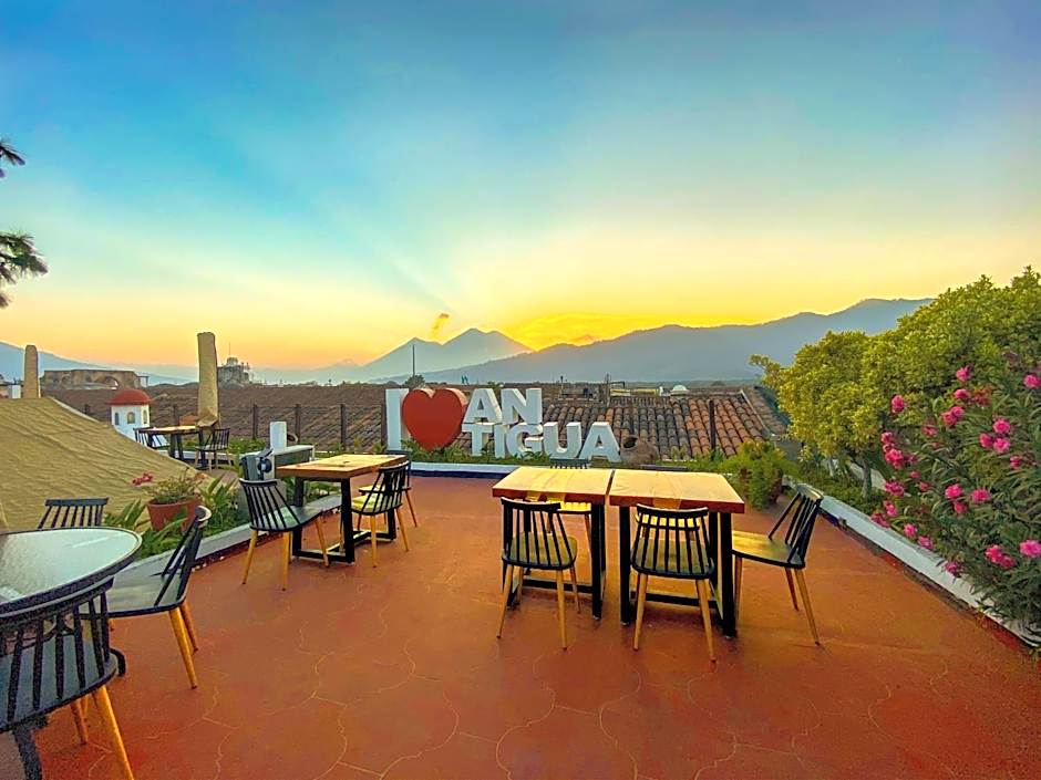 El Carmen Hotel