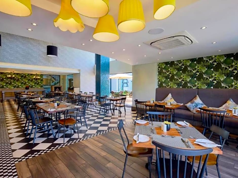 The Regency Aparthotel