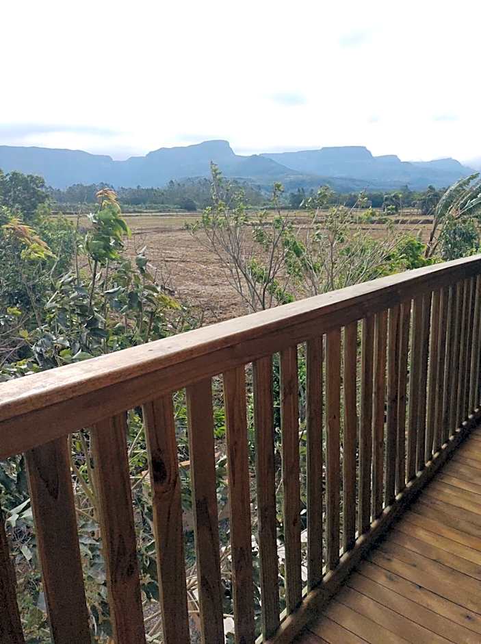 HOSPEDAGEM LA NO SITIO