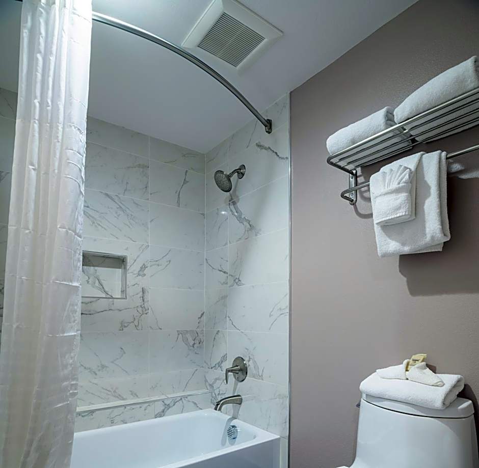 Woodcrest Hotel Cupertino