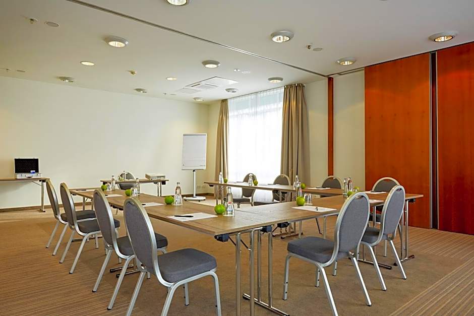 H+ Hotel Stuttgart Herrenberg