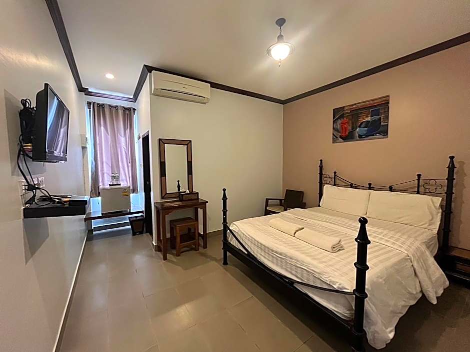 Wong Sai Siri Srichiangkhan Hotel