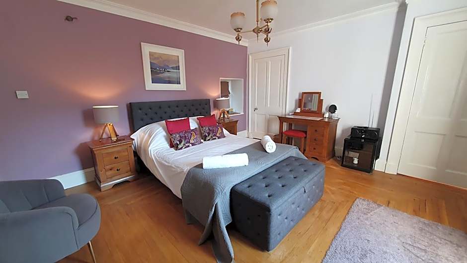 Tirindrish House B&B
