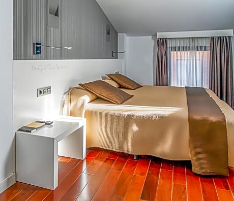 Hotel Apolonia