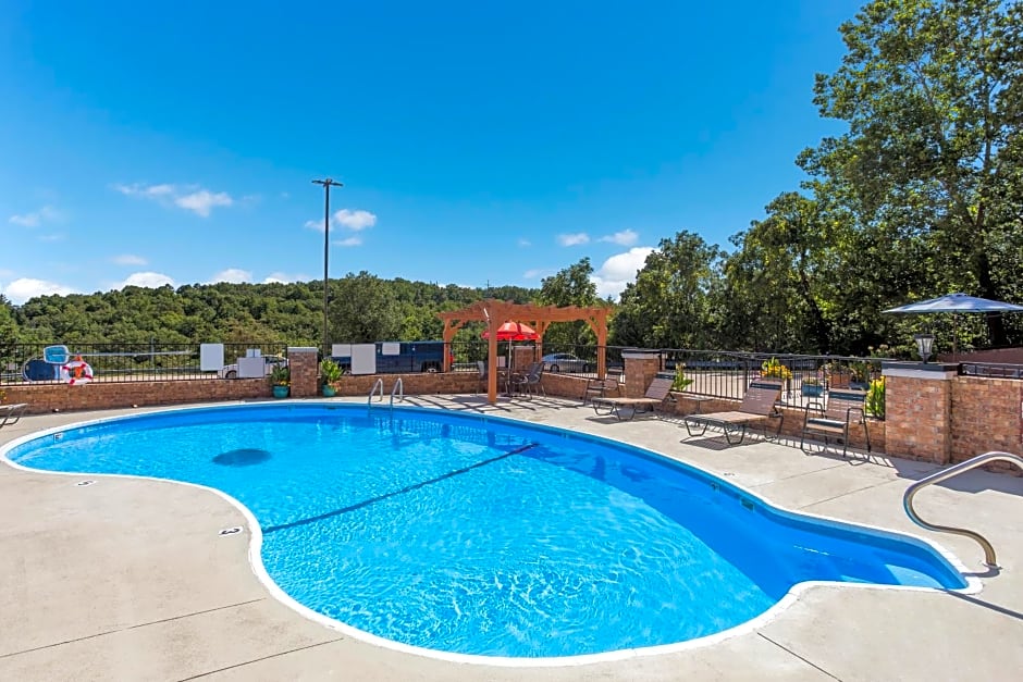 Rodeway Inn Branson, Brick House