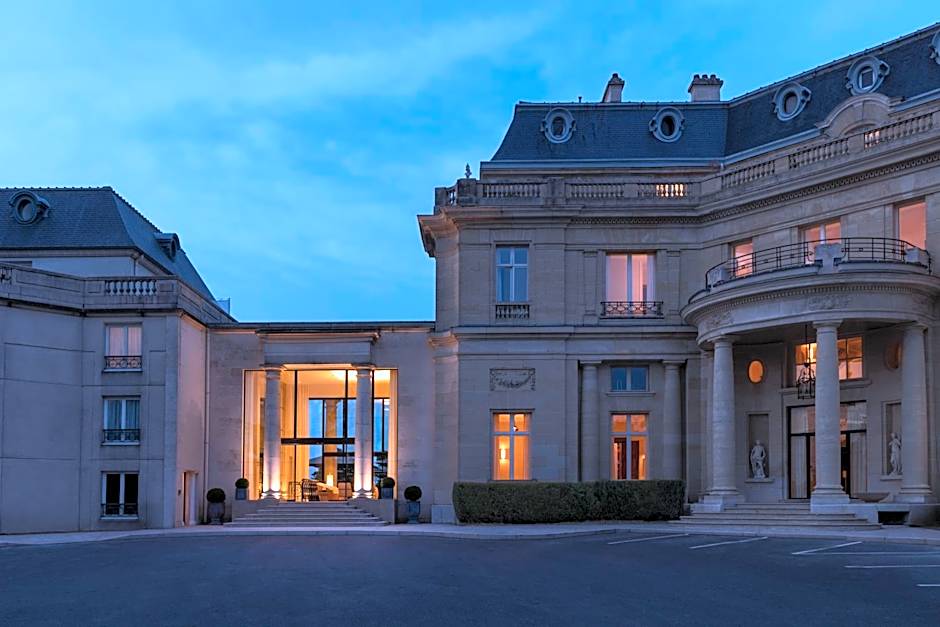 InterContinental Hotels Chantilly Chateau Mont Royal By IHG