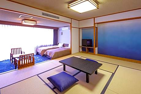 Standard Japanese-Western-Style-Room 40 sqm & Twin Room - Indoor Bath - Non-Smoking