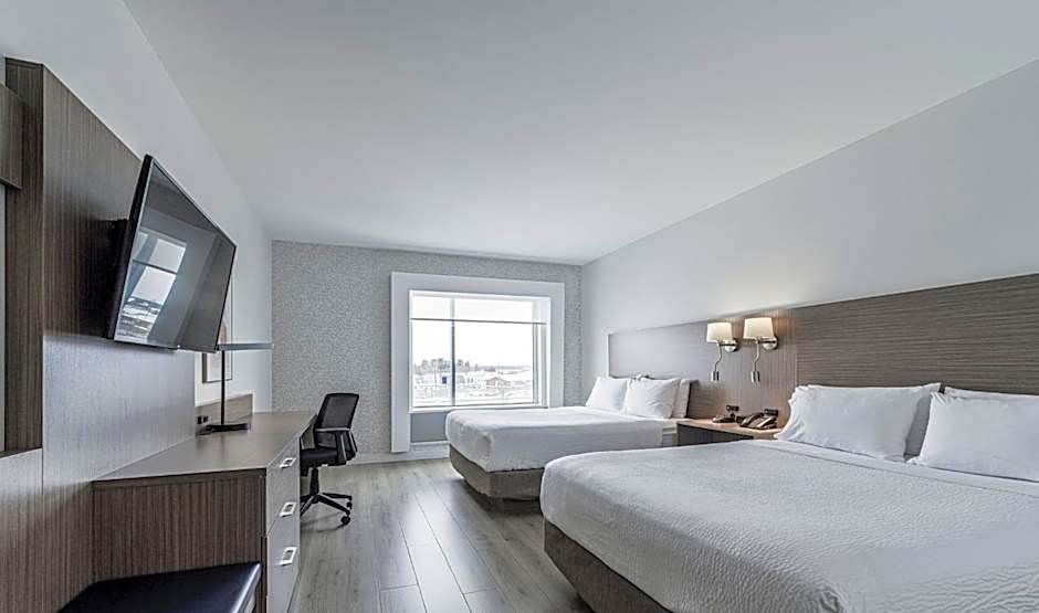 Holiday Inn Express Hotel & Suites Saint - Hyacinthe By IHG
