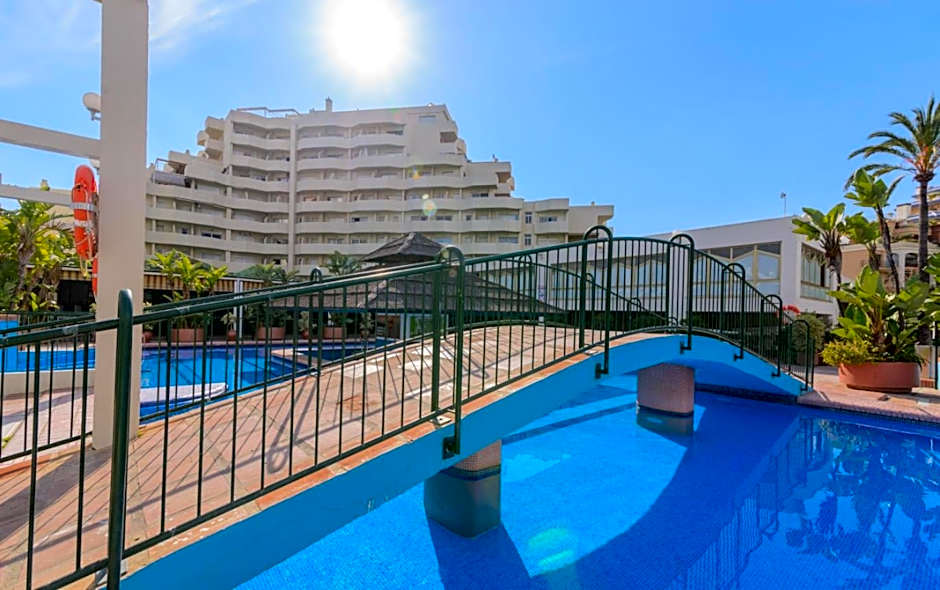 Apartamentos Benal Beach Group