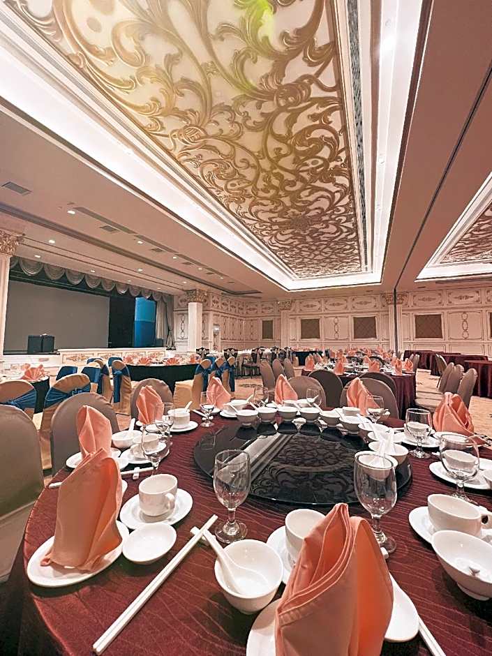 Puteri Wing - Riverside Majestic Hotel