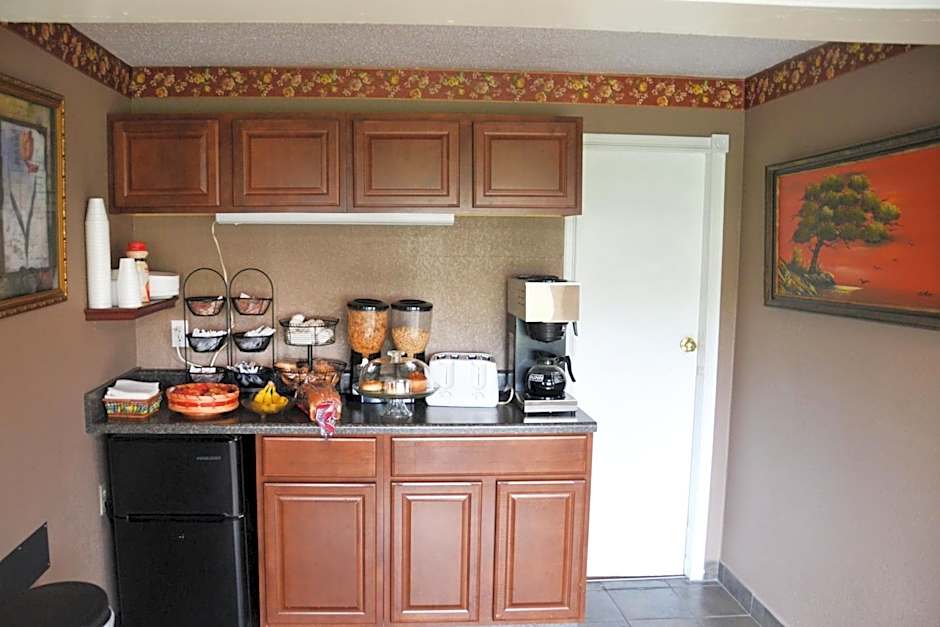 Scottish Inns Potsdam