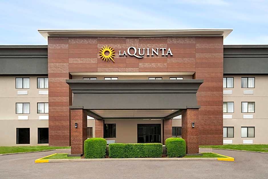La Quinta Inn & Suites by Wyndham Birmingham/Cahaba Park South
