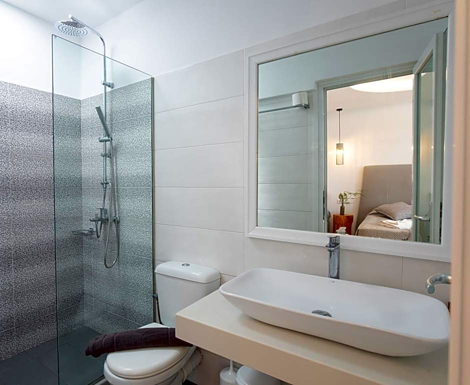 Agia Anna Beachfront Boutique