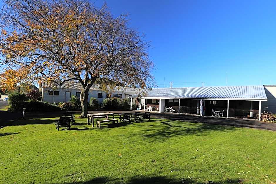 Waiuku Lodge Motel