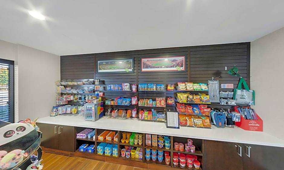 Embassy Suites by Hilton Milwaukee Brookfield