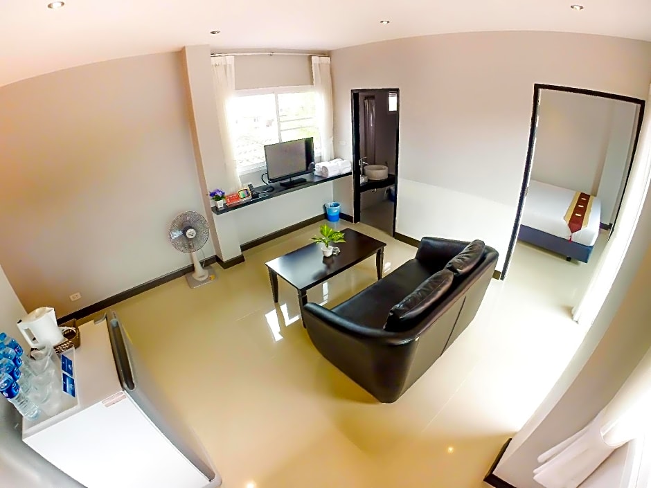 My Place Phuket Airport Mansion