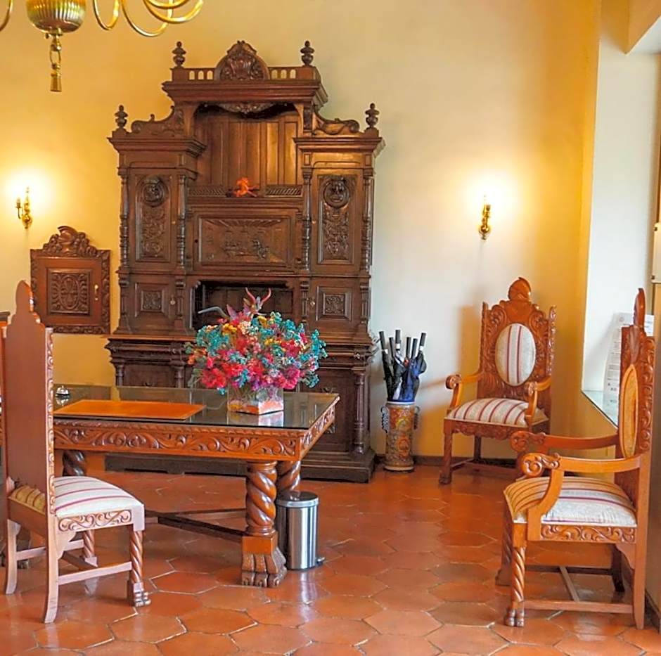 Hotel Hacienda Los Laureles