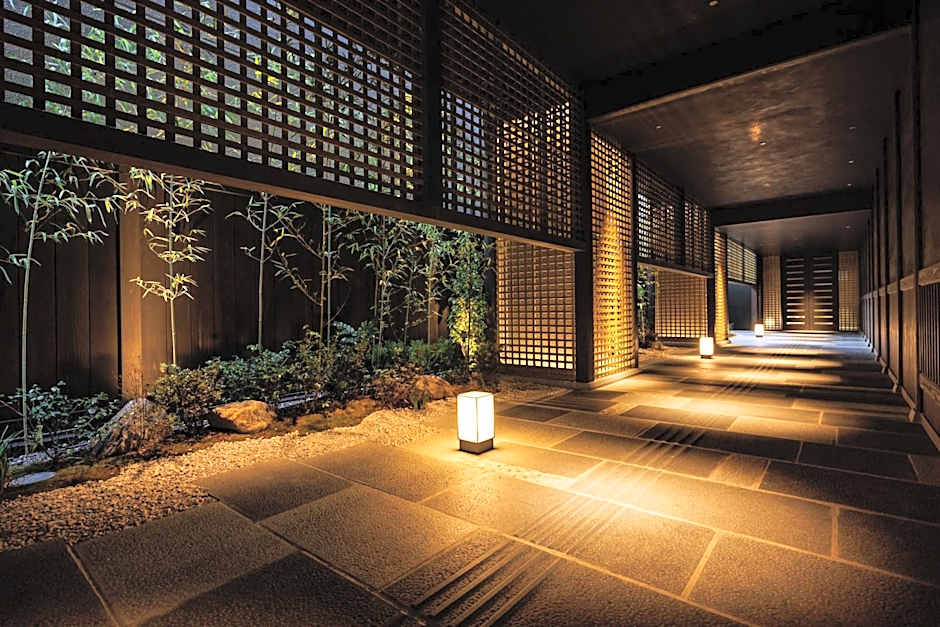 THE BLOSSOM KYOTO