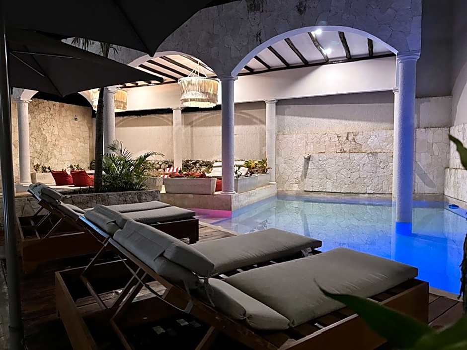 Los Frailes Concept Hotel