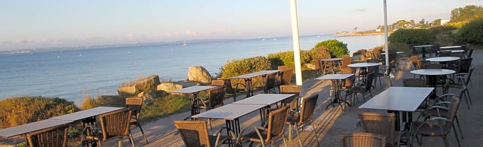 Logis Hotel & Restaurant Les Mouettes,Larmor Plage