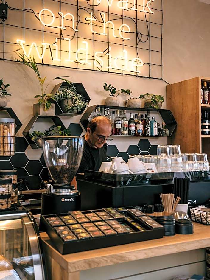 DeBlox living - Ben Avigdor Apartments