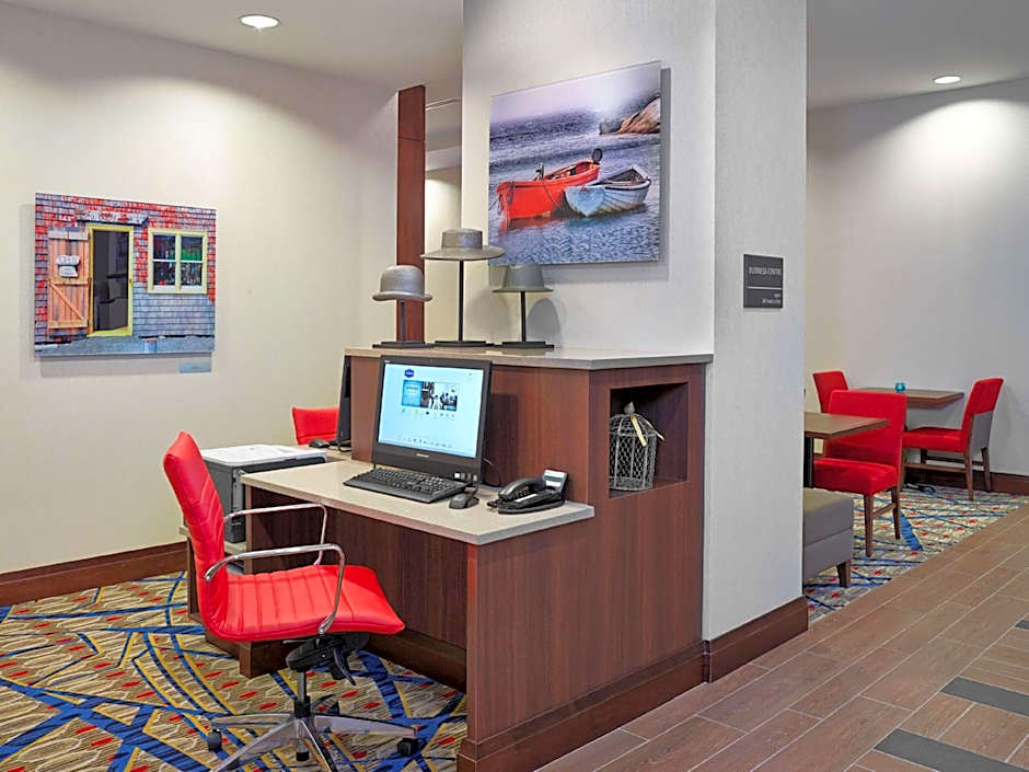 Hampton Halifax Downtown