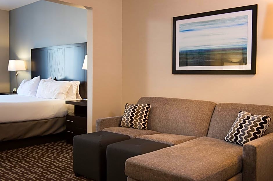 Holiday Inn Express Le Claire Riverfront-Davenport