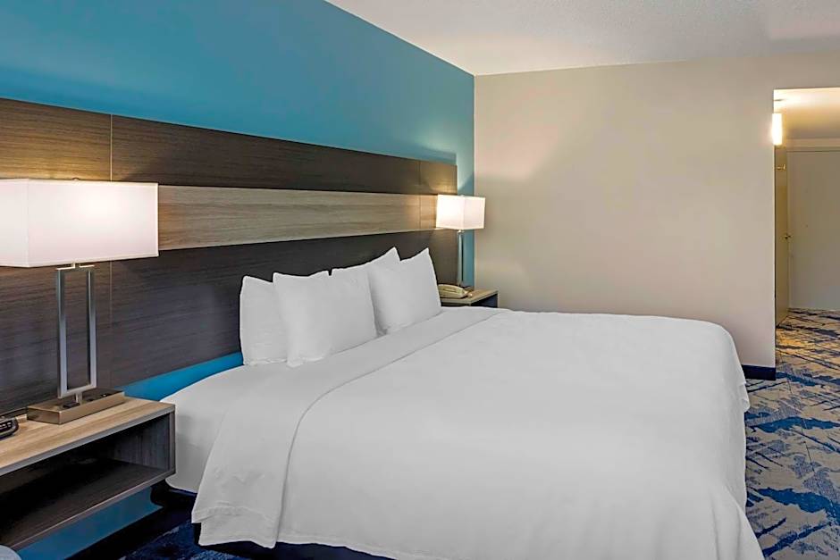 Best Western Rutgers University Hotel