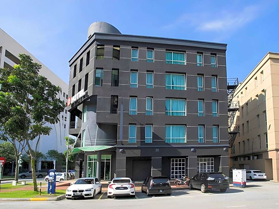 Hotel O Gs Hotels Near Strand Mall