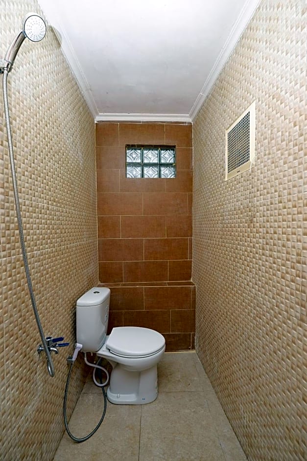 OYO 2240 Simpang Tujuh Residence