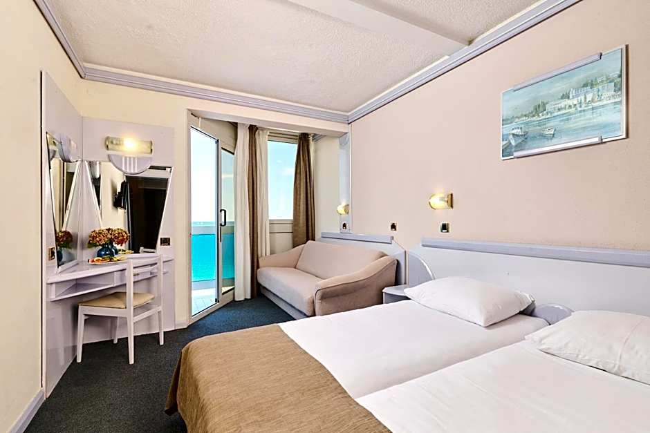 Hotel Plavi Plava Laguna