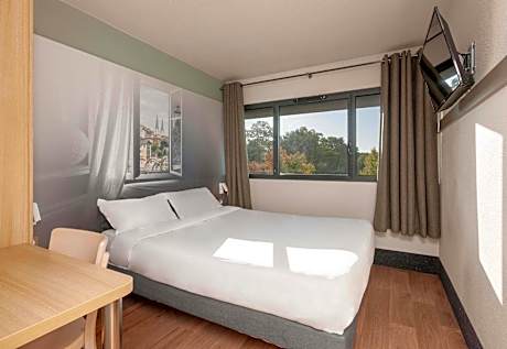 Double Room - Disability Access