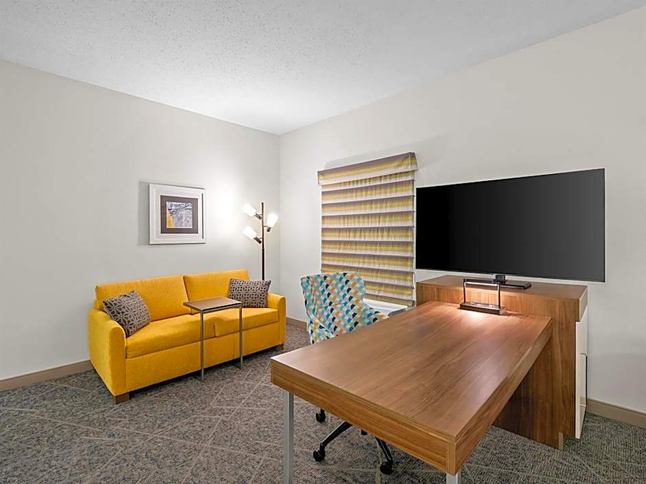 Hampton Inn & Suites East Lansing/Okemos