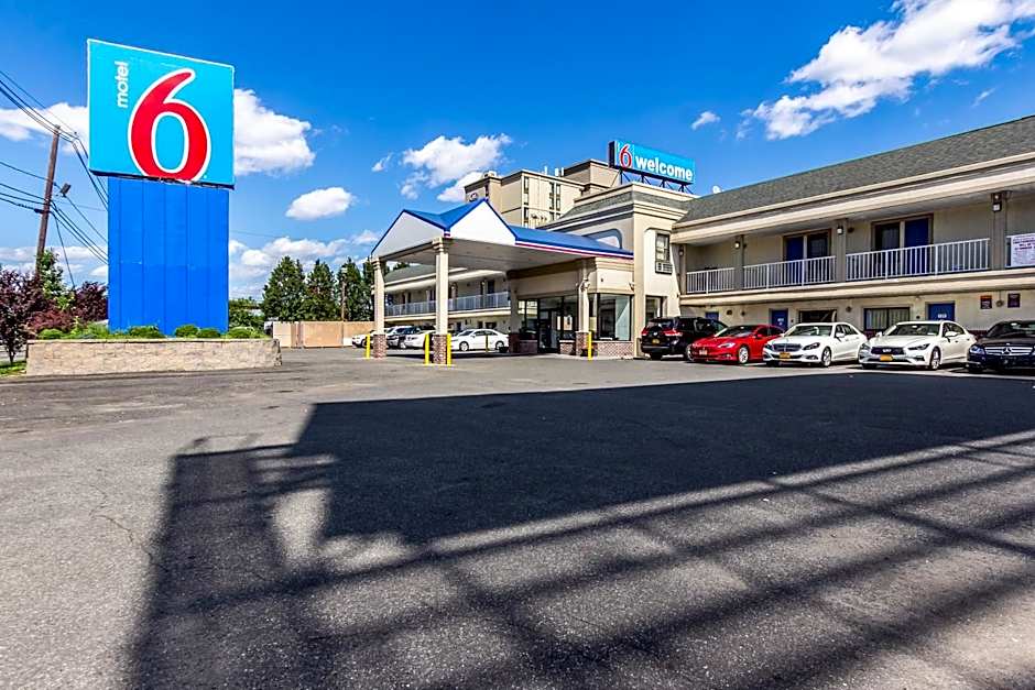 Motel 6 Elizabeth NJ Newark Liberty Intl Airport